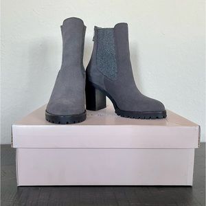CHINESE LAUNDRY Heeled Grey Booties Ankle Boots